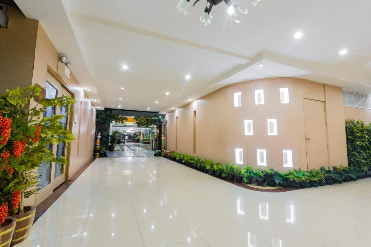 Three Seasons Bangkok Hotel Luaran gambar